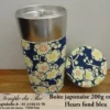 Boîte à thé japonaise 200g fleurs fond bleu – Image 2