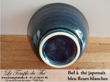 Mug en céramique japonais modèle fleurs bleues 20 cl