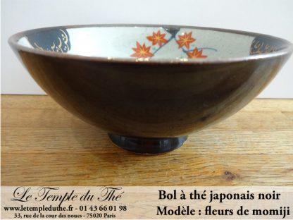 Bol à thé noir en porcelaine du Japon fleurs de momiji