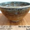 Bol à thé japonais en céramique bord bleu – Image 3