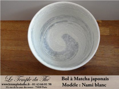 Bol à Matcha japonais blanc Nami