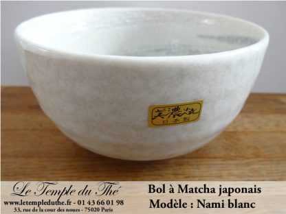 Bol à Matcha japonais blanc Nami