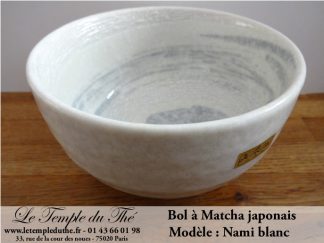 Bol à Matcha japonais blanc Nami