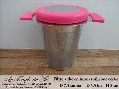 Filtre à thé en inox et silicone cerise.