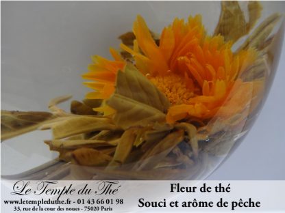 Fleur de thé avec arôme de pêche et fleur de souci