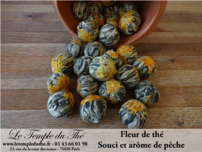 Fleur de thé avec arôme de pêche et fleur de souci