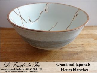 Grand bol du Japon bleuté fleurs blanches