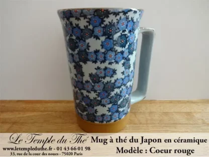 Long mug à thé du Japon en céramique 35 cl cœur rouge – Image 2