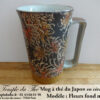 Long mug à thé du Japon en céramique 35 cl. Fleurs fond noir – Image 2