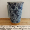 Long mug à thé du Japon en céramique 35 cl marguerites blanches – Image 3