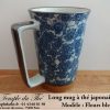 Long mug à thé du Japon en céramique 35 cl fleurs bleues – Image 2