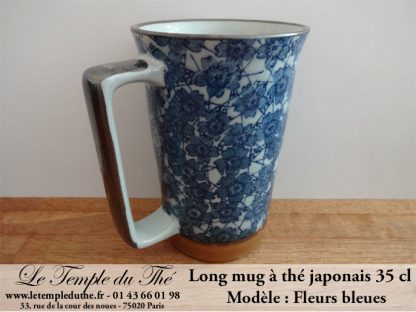 Long mug en céramique du Japon 35 cl fleurs bleues