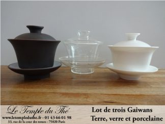 Gaiwans par trois, terre, verre et porcelaine