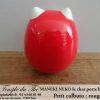 Maneki-Neko Le chat porte bonheur culbuto rouge – Image 2