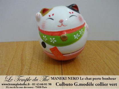 Maneki-Neko Le chat porte bonheur culbuto collier vert