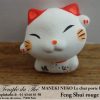 Maneki-Neko Le chat porte bonheur Feng Shui rouge (Confiance en soi)