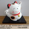 Maneki-Neko Le chat porte bonheur médaillé – Image 4