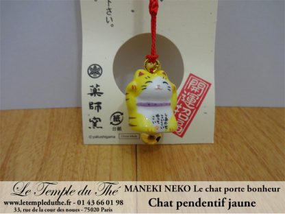 Maneki-Neko Le chat porte bonheur pendentif jaune