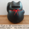 Maneki-Neko Le chat porte bonheur tirelire noire – Image 3