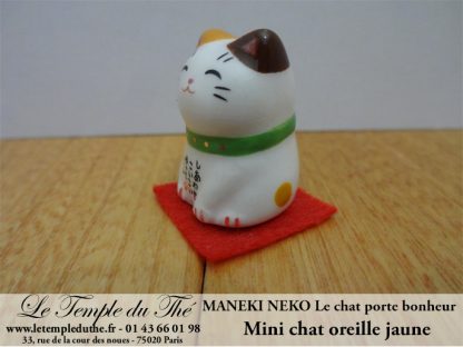 Maneki-Neko Le chat porte bonheur mini chat oreille jaune