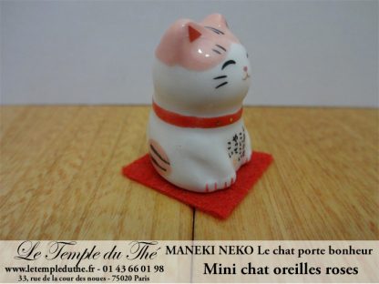 Maneki-Neko Le chat porte bonheur mini chat oreilles roses