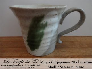 Mug en céramique japonais modèle Sazanami blanc