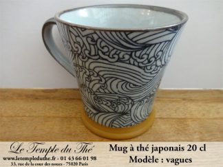 Mug en céramique japonais modèle vagues 20 cl