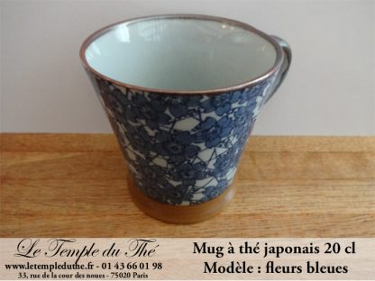 Mug en céramique japonais modèle fleurs bleues 20 cl