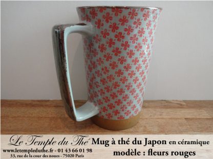 Long mug à thé du Japon en céramique 35 cl. Trèfles rouges