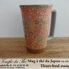 Long mug à thé du Japon en céramique 35 cl fleurs fond orange