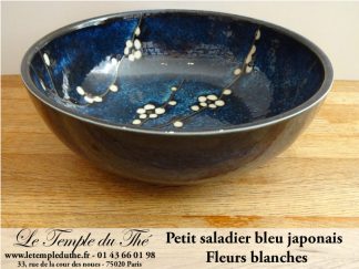 Petit saladier du Japon bleu fleurs blanches