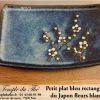 Plat japonais rectangulaire bleu fleurs blanches – Image 2