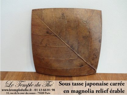 Sous tasse du Japon en magnolia relief en érable