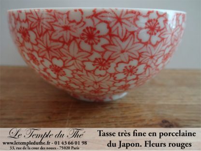 Tasse très fine en porcelaine du Japon fleurs rouges – Image 2