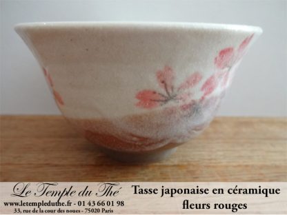 Tasse à thé en céramique du Japon fleurs rouges