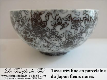 Tasse japonaise en porcelaine fine du Japon fleurs noires