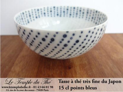 Tasse à thé très fine du Japon points bleus