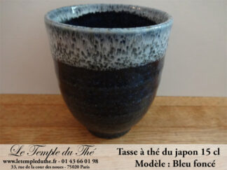 Tasse à thé japonaise 15 cl modèle bleu foncé