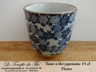 Tasse à thé japonaise 15 cl modèle fleurs