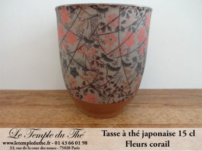 Tasse à thé japonaise 15 cl modèle fleurs corail