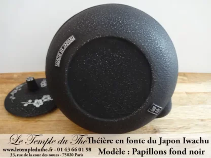 Théière en fonte du Japon Iwachu papillons – Image 2