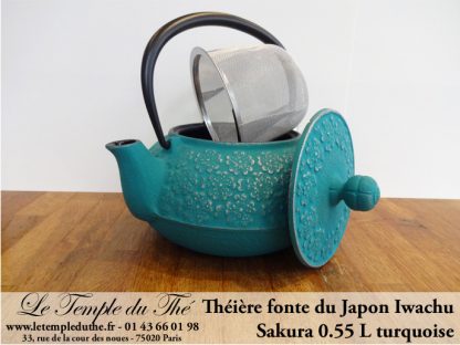 Théière en fonte du Japon IWACHU modèle Sakura turquoise