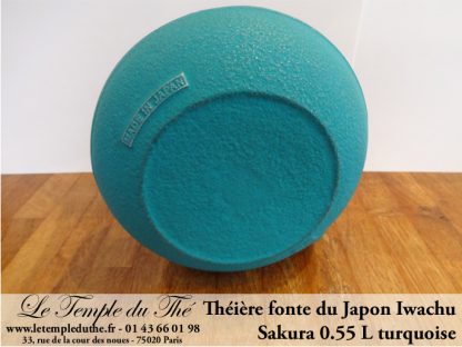 Théière en fonte du Japon IWACHU modèle Sakura turquoise